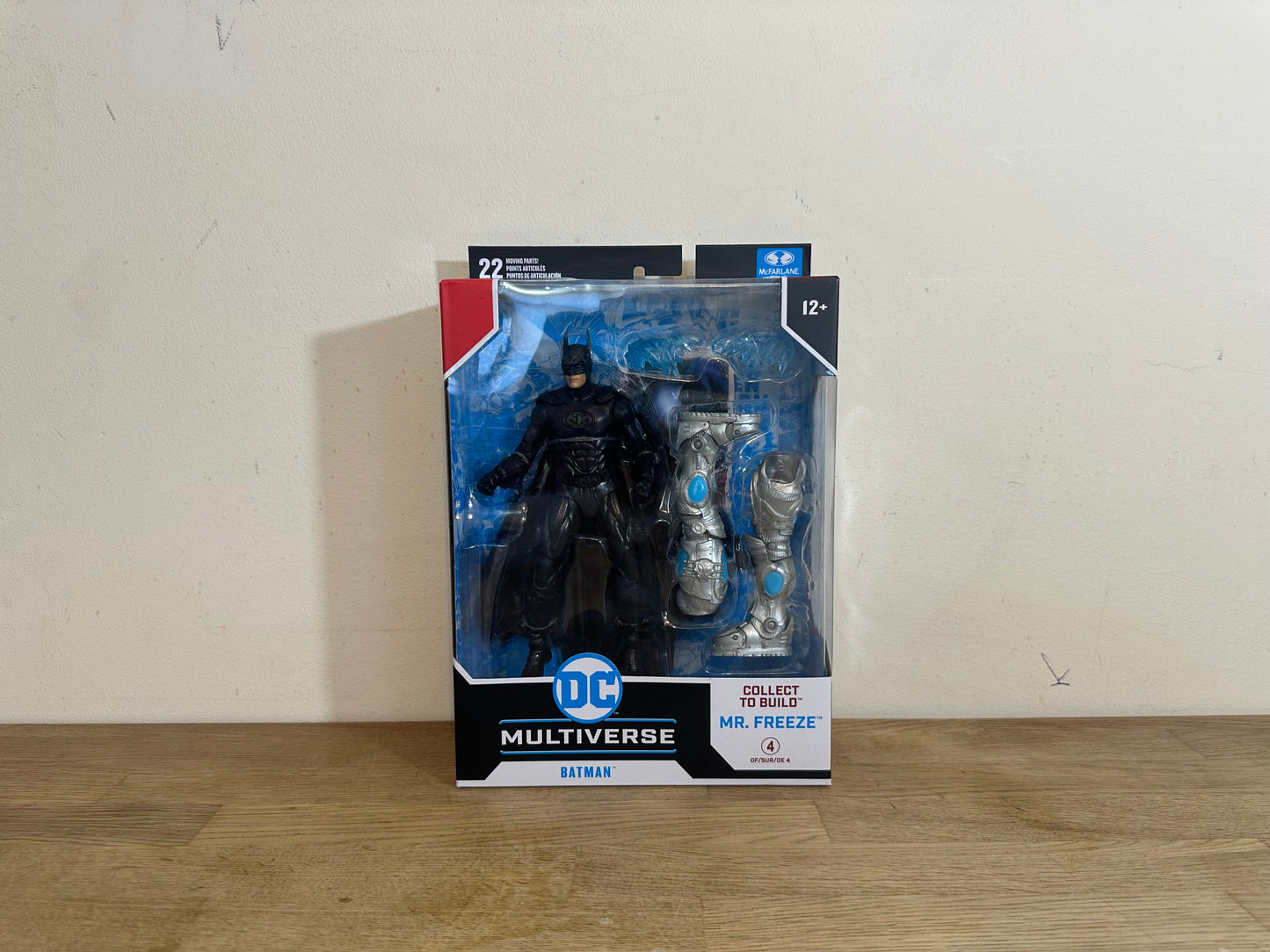 DC Multiverse Batman Collect To Build Mr. Freeze