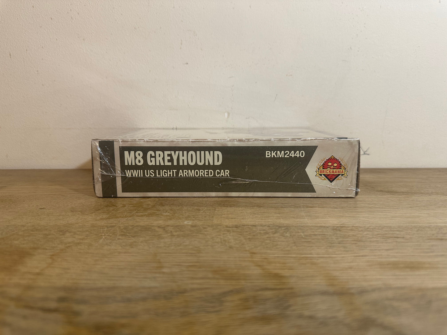 Brickmania Greyhound WWII US Light Armored Car